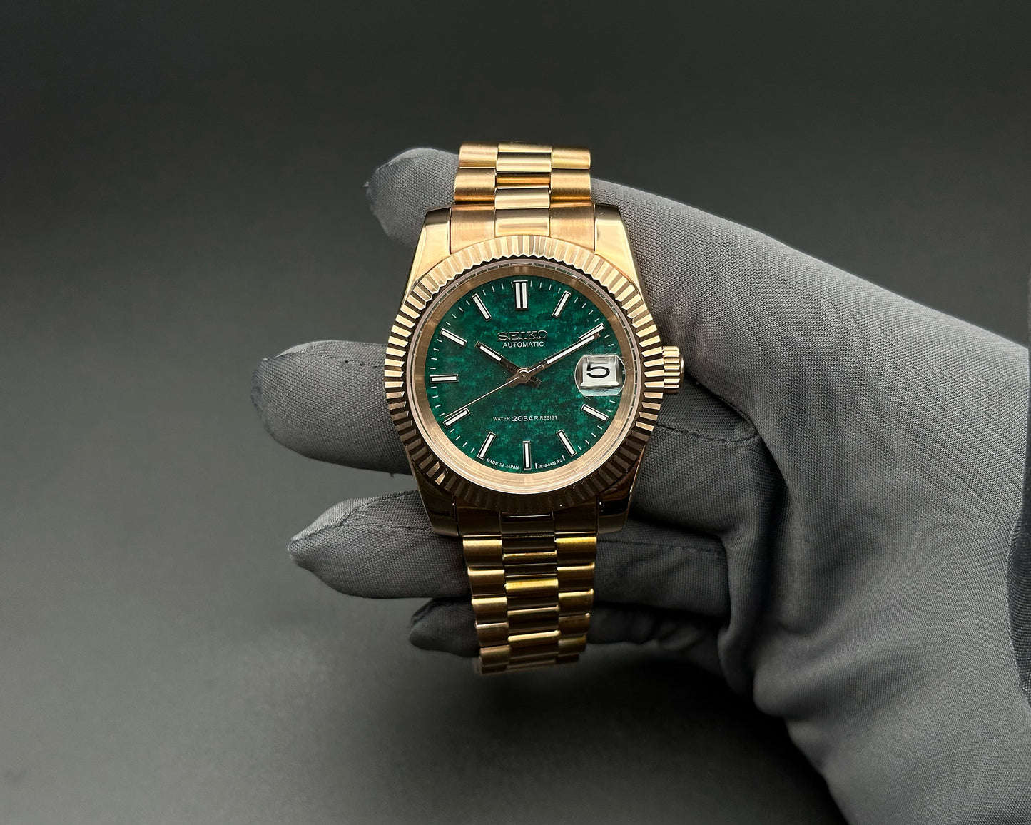 SEIKOJUST MARBLE GREEN GOLD